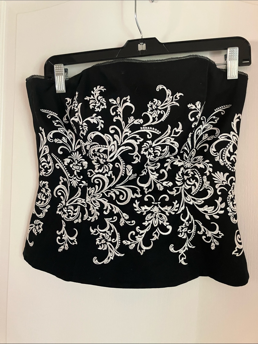 White House Black Market Strapless Corset Top with White Embroidered Flourish
